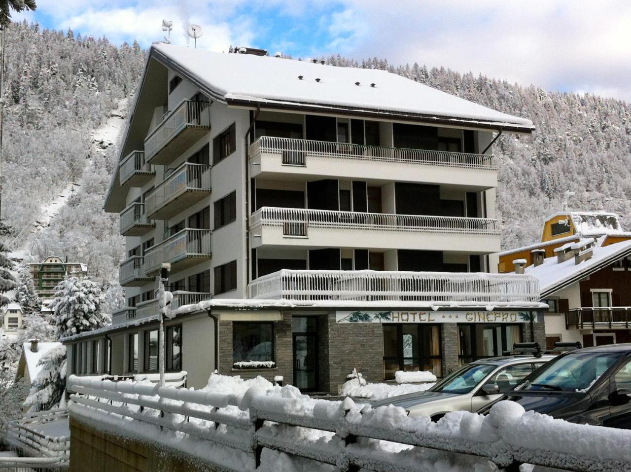 Hotel Ginepro Aprica Dış mekan fotoğraf