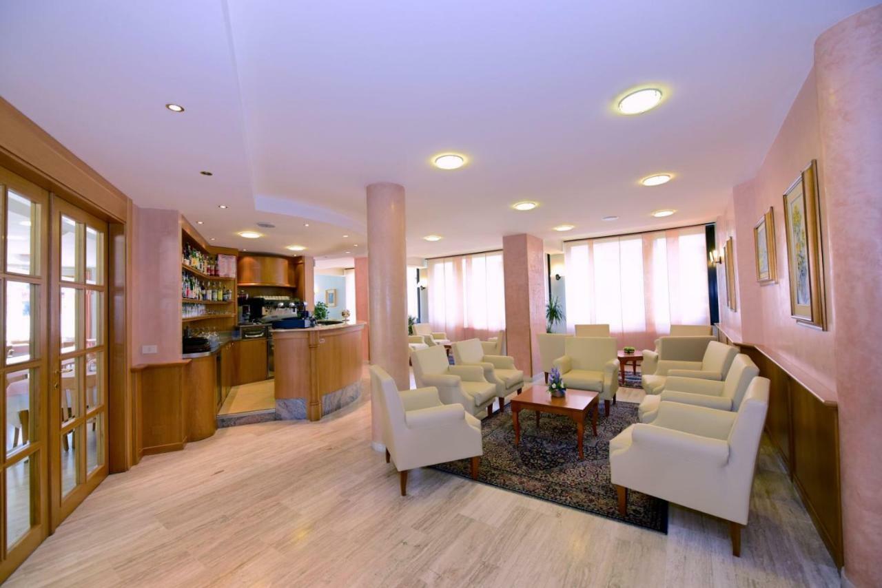 Hotel Ginepro Aprica Dış mekan fotoğraf